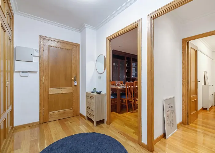 Encantador Piso Con Parking By Cabana Rentals